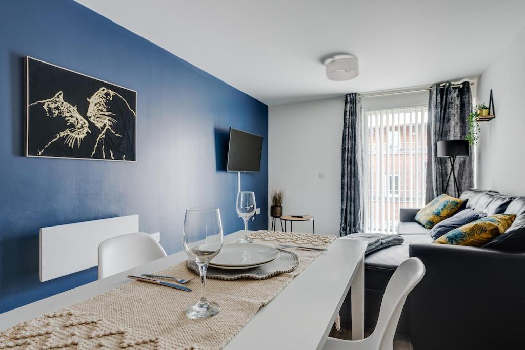 City Living Penthouse Apartment With Parking Manchester Exterior foto